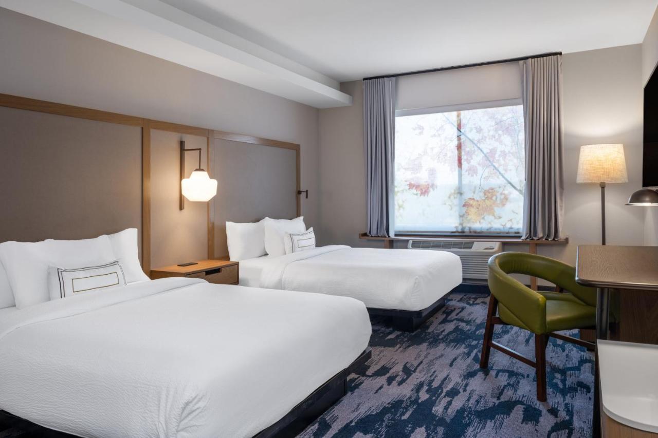 Fairfield Inn & Suites Minneapolis North Бруклин-Сентер Экстерьер фото